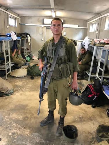 כיבדי גורדון - מלחמה. לב. היסטוריה
