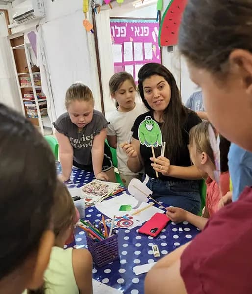 יהודה ומאיה דביר - סדנת קומיקס לילדים