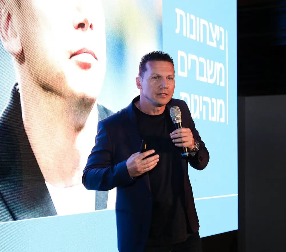 ברק בכר - אסיפות אליפות - ניצחונות * משברים * מנהיגות