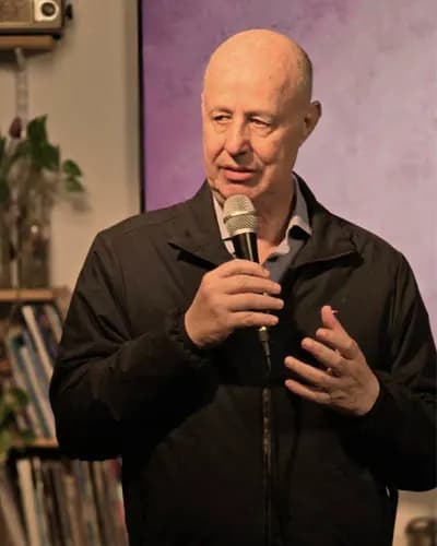 צחי הנגבי